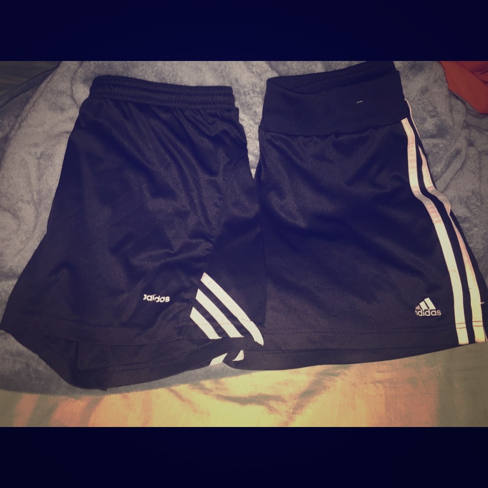 2 pairs of adidas shorts Has the lining size Large